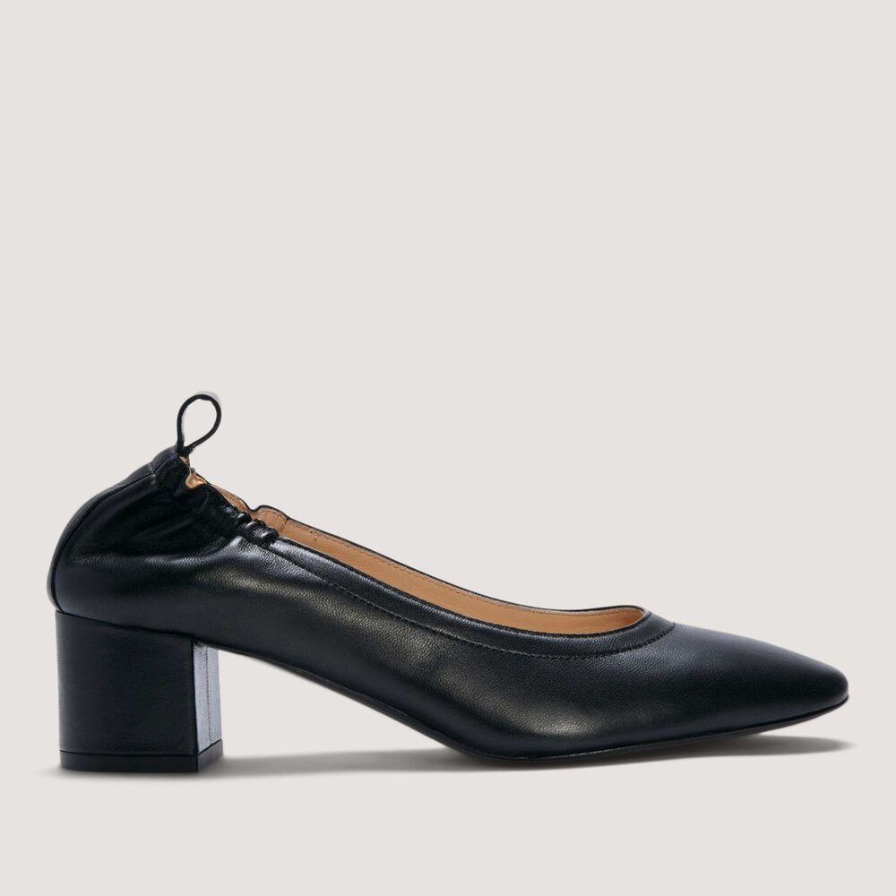 Everlane Leather Block Heel Pump in Black, Size 8